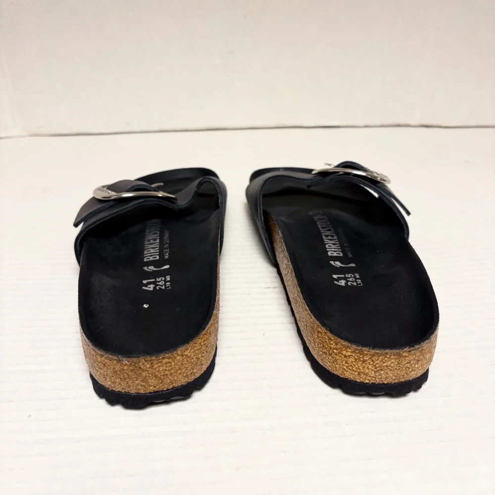 NWOB Birkenstock‎ Madrid Big Buckle Oiled Leather Sandals in Black - Picture 8 of 12